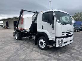 Isuzu Skip Truck - picture0' - Click to enlarge