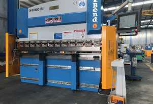 Feature Packed 2500mm x 70Ton CNC Pressbrake Graphical Controller & Laser Guards Included
