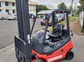 forklift for sale-Linde 2011 model low hours 1800kg 4.2m lift only $7000 - picture1' - Click to enlarge