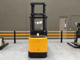 Crown SP3500 Stock Picker Forklift - picture2' - Click to enlarge
