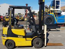 Yale 2000kg LPG Forklift with 4040mm Two Stage Mast - picture0' - Click to enlarge