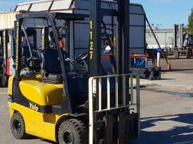 Yale 2000kg LPG Forklift with 4040mm Two Stage Mast - picture0' - Click to enlarge