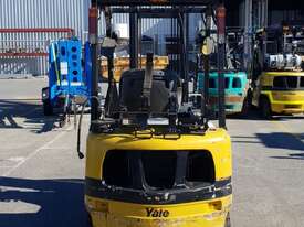Yale 2000kg LPG Forklift with 4040mm Two Stage Mast - picture1' - Click to enlarge