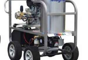 CLEANQUIP-MAGNUM HOT WATER PETROL FOUR WHEEL M4012-40HG PRESSURE CLEANER