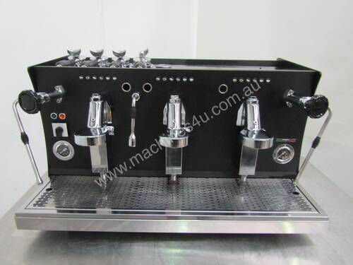 Brugnetti GIULIA 3 Group Coffee Machine