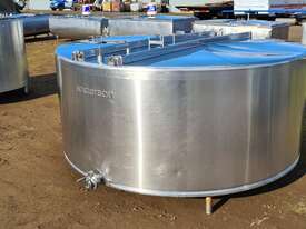 STAINLESS STEEL TANK, MILK VAT 2500 LT - picture1' - Click to enlarge
