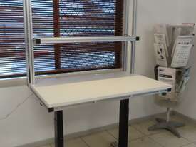 Electric height adjustable workbench , Aluminium profile - picture0' - Click to enlarge