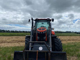 Kubota M7.131 FWA/4WD Tractor - picture1' - Click to enlarge