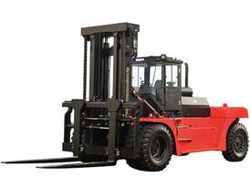 28-32t Internal Combustion Counterbalanced Forklift Truck - picture1' - Click to enlarge