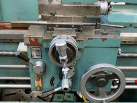 Victor 400 x 1000 Metal Lathe - picture2' - Click to enlarge