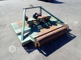 VINEYARD MANAGER 3 POINT LINKAGE PTO SLASHER - picture2' - Click to enlarge