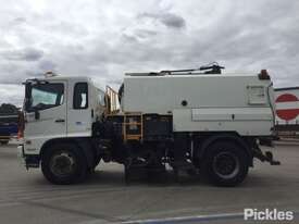 2010 Hino 500 1527 FG8J - picture1' - Click to enlarge