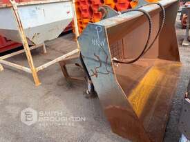 2400MM STEMMING BUCKET TO SUIT WHEEL LOADER - picture1' - Click to enlarge