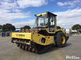 2017 Bomag BW 211 PD-5 - picture0' - Click to enlarge