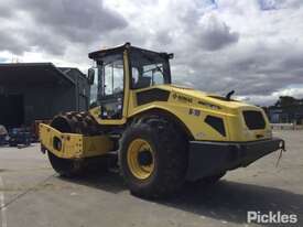 2017 Bomag BW 211 PD-5 - picture2' - Click to enlarge