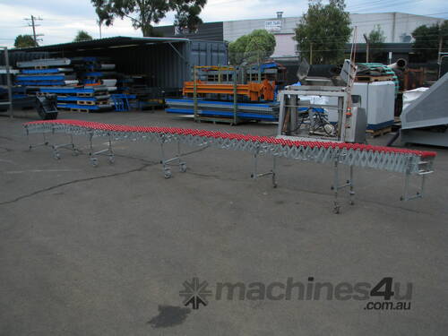 Accordion Expandable Roller Conveyor - 11.5m long - REX