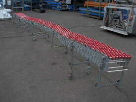 Accordion Expandable Roller Conveyor - 11.5m long - REX - picture0' - Click to enlarge