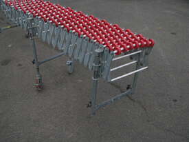 Accordion Expandable Roller Conveyor - 11.5m long - REX - picture1' - Click to enlarge