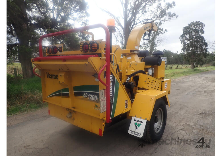Used 2013 vermeer Vermeer BC1200XL Wood Chipper Forestry Equipment Wood