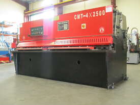 CMT 2500mm x 4mm Hydraulic Guillotine - picture1' - Click to enlarge