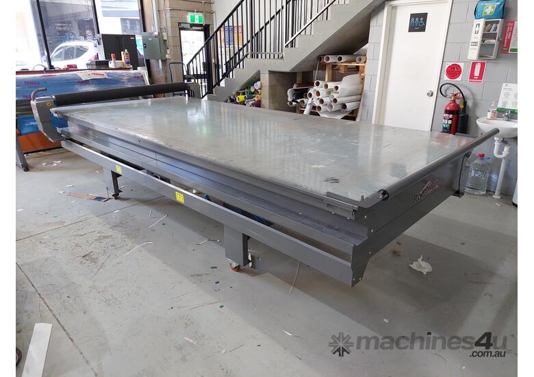 caption 2016 Rollover Flatbed Applicator