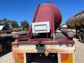 Trailer Tanker Tri 25000L 3 compartments SN1222 Unlicensed - picture2' - Click to enlarge