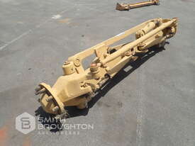CATERPILLAR 14G MOTOR GRADER STEERING ASSEMBLY P/NO 8D3670 - picture0' - Click to enlarge