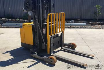 Forklift Crown Walkie Stacker with Container Mast