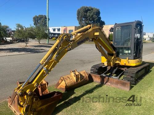 Excavator Komatsu PC45MR-3 4.5 Tonne A/C cab One owner