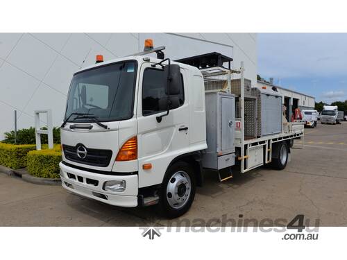 2009 HINO GD 1J - Service Trucks - Tray Truck