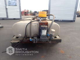 200 LITRE SKID STEER SPRAY UNIT - picture2' - Click to enlarge