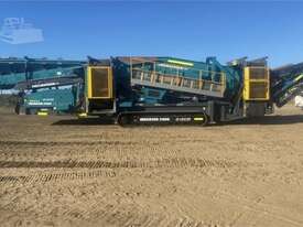 2020 POWERSCREEN WARRIOR 2400 - picture1' - Click to enlarge