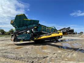 2020 POWERSCREEN WARRIOR 2400 - picture2' - Click to enlarge