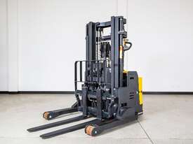 Liftsmart WRT15 Battery Electric Walkie Reach Stacker - picture1' - Click to enlarge