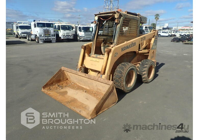 Used 2004 KOMATSU SK1020 SKID STEER LOADER Skid Steer Loaders in