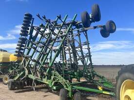 2007 John Deere 1830 Air Drills - picture0' - Click to enlarge