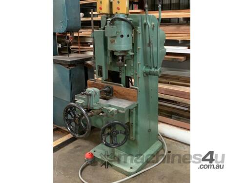 CHISEL CHAIN MORTISER