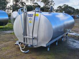 STAINLESS STEEL TANK, MILK VAT 7900lt - picture2' - Click to enlarge