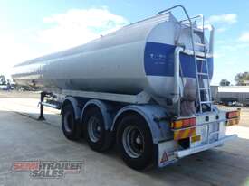 Highgate 34,000 Litre Aluminium Tanker - picture2' - Click to enlarge