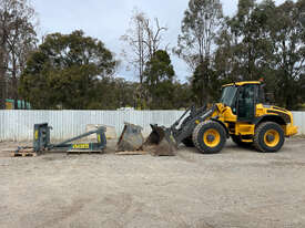 Volvo L50F Loader/Tool Carrier Loader - picture0' - Click to enlarge