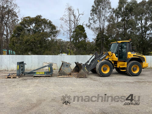 Volvo L50F Loader/Tool Carrier Loader