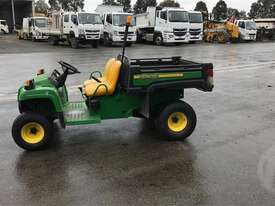 John Deere Gator - picture2' - Click to enlarge