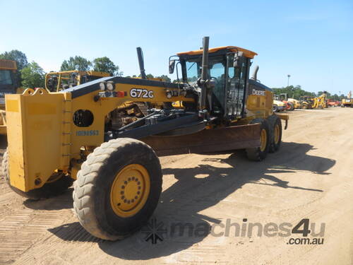 2016 John Deere 672G 6,300 hrs