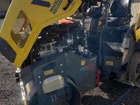 Wacker Neuson RD27-120 TANDEM ROLLER - picture0' - Click to enlarge