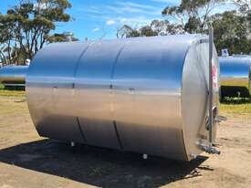 STAINLESS STEEL TANK, MILK VAT 8000lt - picture0' - Click to enlarge