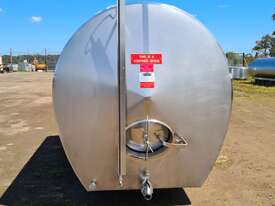 STAINLESS STEEL TANK, MILK VAT 8000lt - picture1' - Click to enlarge