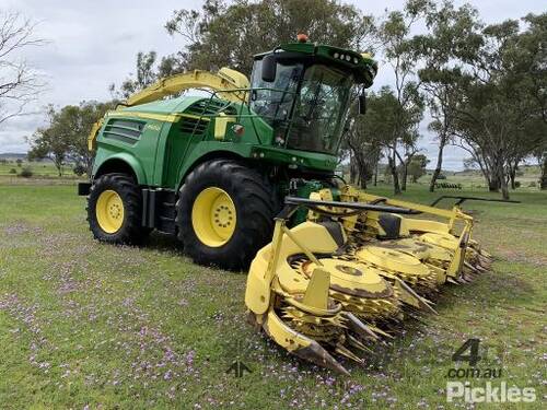 2018 John Deere 8600i