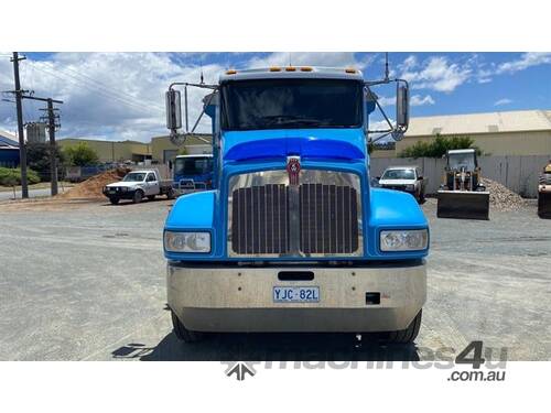 Kenworth T359