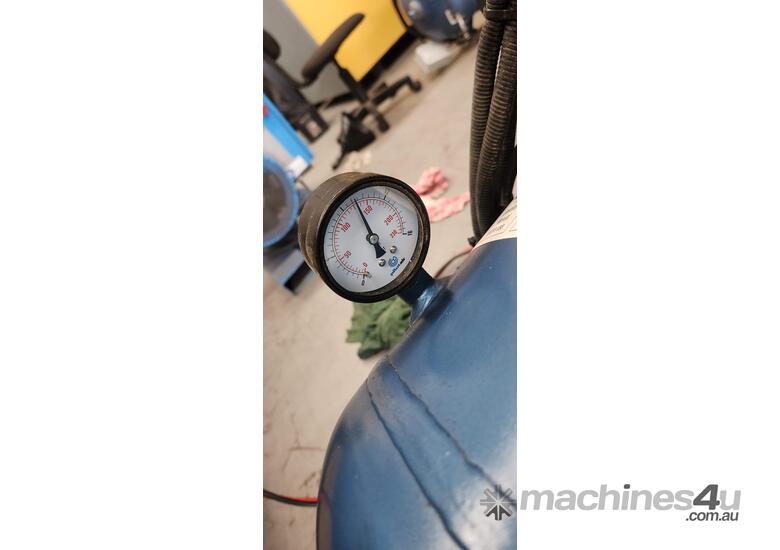 ALL COMPRESSOR - PILOTAIR Petrol Air Compressor Pilot w/remote start 457 l/min