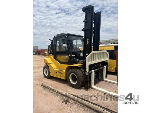 Yale GDP70UX6 7.0T Diesel 2 Stage Forklift